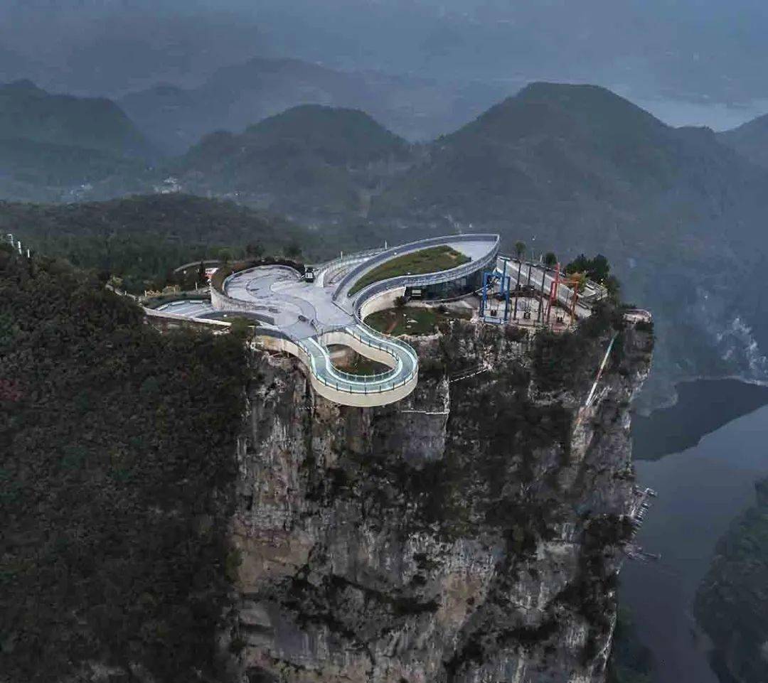 揭秘劉伯溫精選一肖930大公開，傳奇背后的秘密，劉伯溫傳奇揭秘，揭秘一肖930大公開背后的秘密