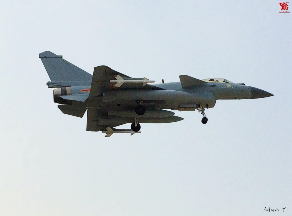 殲10戰(zhàn)斗機(jī)的詳細(xì)介紹，殲10戰(zhàn)斗機(jī)深度解析