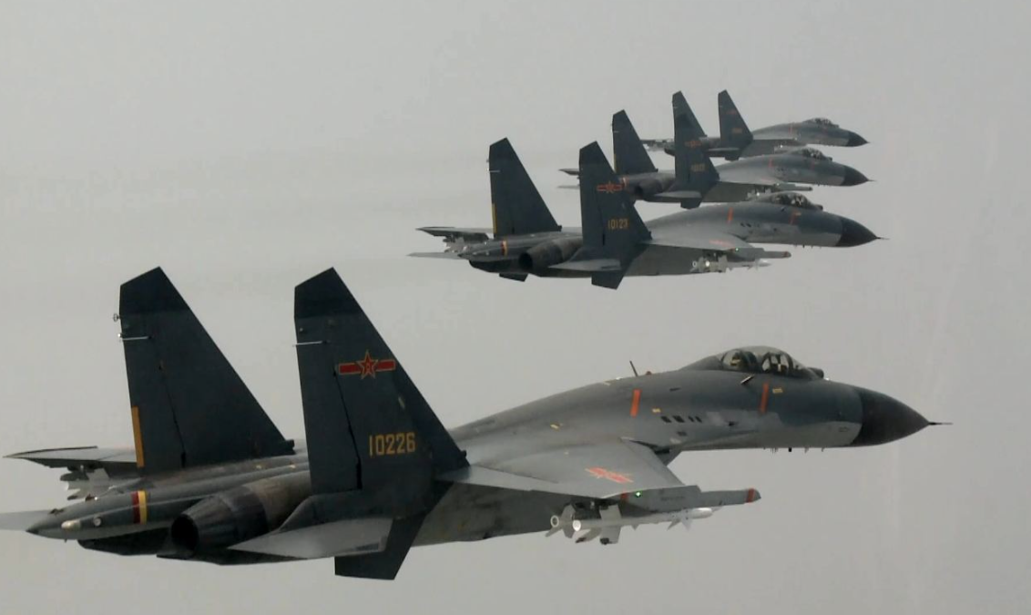 殲-11戰(zhàn)斗機數(shù)量及其在中國空軍中的地位，殲-11戰(zhàn)斗機數(shù)量及在中國空軍中的地位與影響