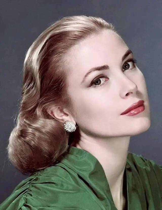 好萊塢歷史最美女星，璀璨星辰的傳奇故事，好萊塢歷史璀璨星辰，最美女星的傳奇故事