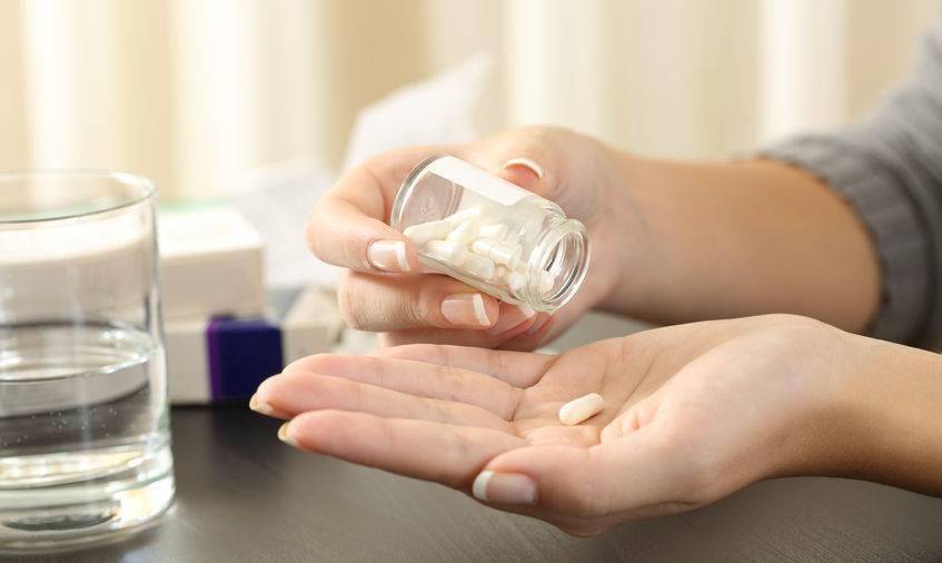 痛風(fēng)患者如何選擇藥物，哪種藥物對痛風(fēng)治療效果最好？，痛風(fēng)患者藥物選擇指南，哪種藥物對痛風(fēng)治療效果最佳？