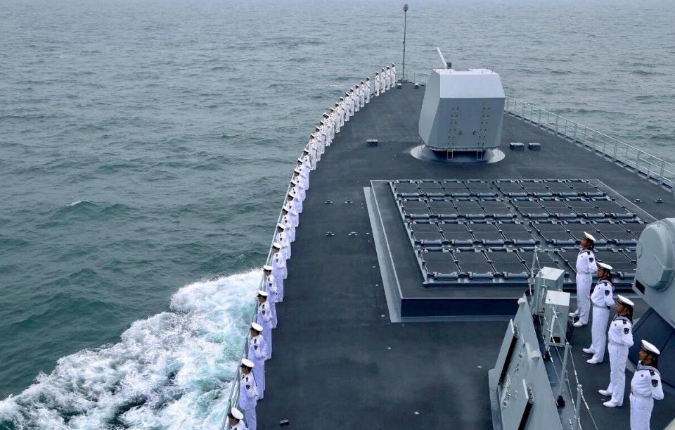 揭秘中國海軍新寵，052D型驅(qū)逐艦，揭秘中國海軍新寵，052D型驅(qū)逐艦的實力與特點